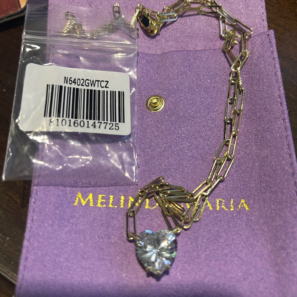 Melinda Maria Samantha Loves You More - heart.
